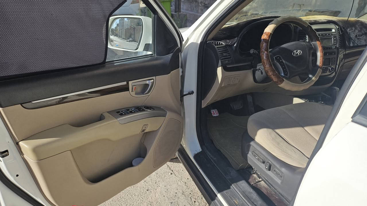 للبيع او المراوس  سنتافي  ٢٠١١خليجي  فول ١/١ رقم بغداد 
بصمة
فتحة
كشن كهربائي
بصمة ابواب
مري شفط
٧ راكب
٣ قطع تبريد
سيارة جاهزة كير مكينة تبريد سونار موجود ب المنشور 
مكلف ب النشر ***********
