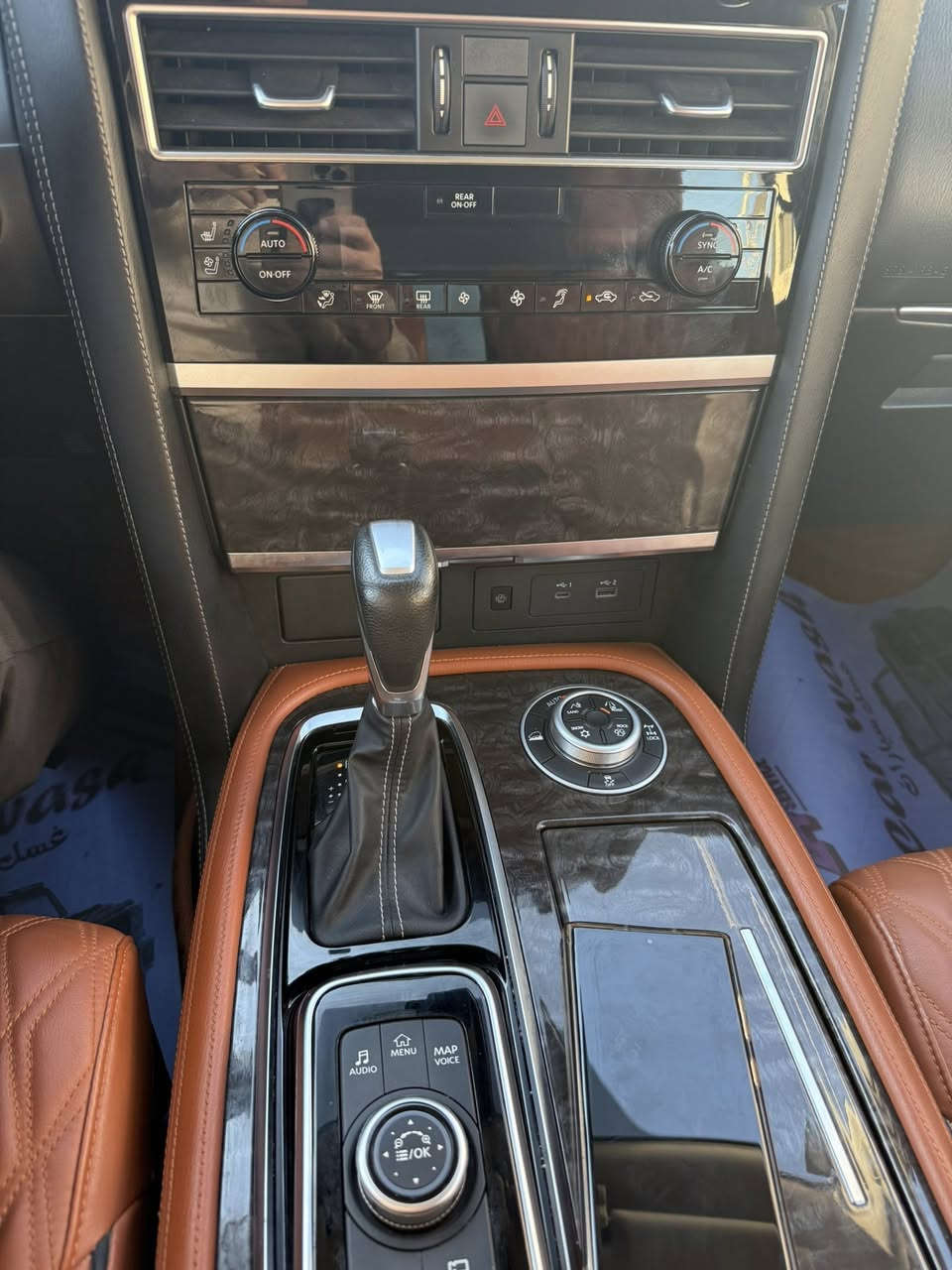 السلام عليكم
رمضان كريم وصياما مقبولا أن شاء الله
نيسان باترول بلاتينيوم خليجيه وكالة السور
موديل 2023 خليجيه
فول مواصفات بلاتينيوم المعروفه
مكفوله من الحادث والصبغ والتعديل والتبديل
مغلفه بي بي أف بالكامل
ثلاثة شاشات 
ضمان شركة السور 
صيانة مجانيه لل 60000 كيلوا
ماشيه حاليا 37500 كيلوا
مكان السيارة كربلاء المقدسة
السعر 76 مليون عراقي أو مايعادل 50000$ خمسة شدات
السعر بي مجال قليل وتدللون
للاستفسار الاتصال  ***********
