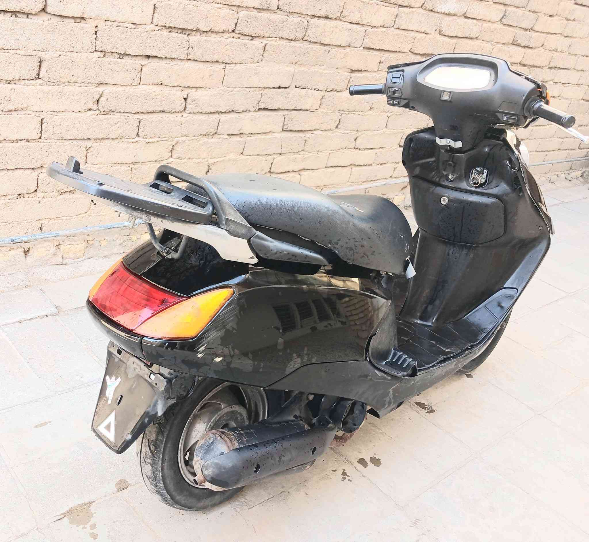 سبيسي ياباني سلف هندر تخم تاير مجفته جديد كفرات جديده. جاهزه من كلشي. كوت *********** السعر 500
