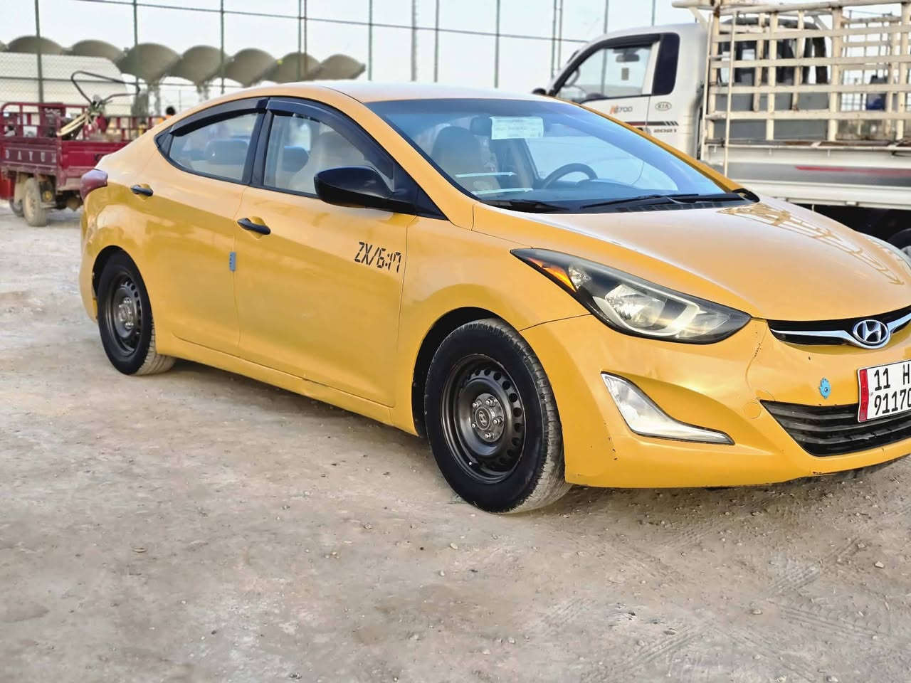 سلام عليكم
النترا 2016 كير عادي 

سياره وارد كندي سياره بدون حادث بس فتح قطع فقط 
سياره مكينه كير تبريد خير من الله 
سونرها وياها 
ونطخت عندي بالباب الامامي الصدر فقط 
السعر 110$ وبيه مجال 
مكاني ناحيه الوحده قرب مجمع بسمايه 
***********
