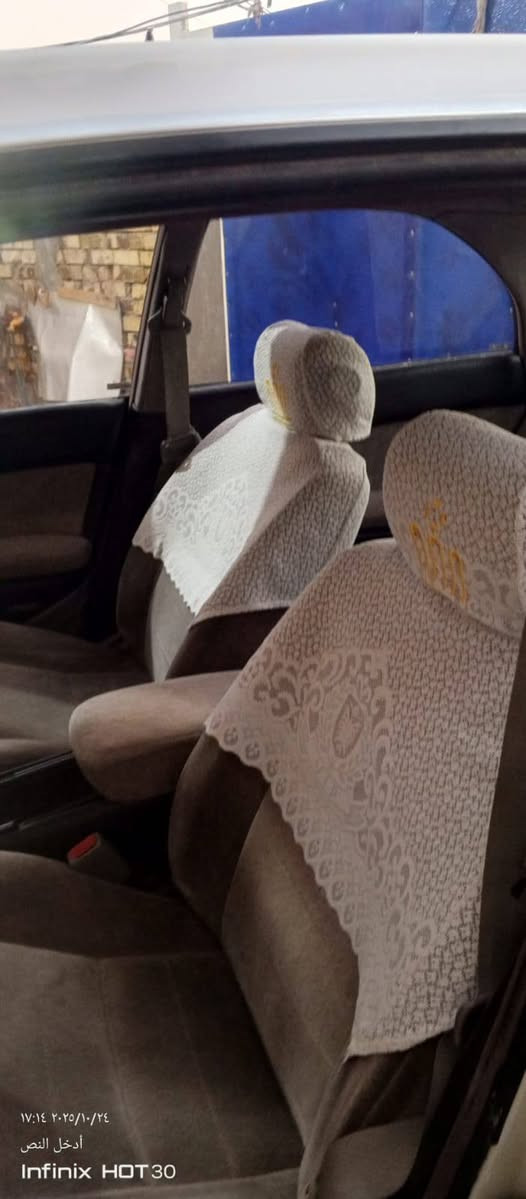 سلام عليكم بطة للبيع موديل 2000 مكفولة كفالة عامة من الكص ولعيب الشرعي رقم بصرة مكاني العمارة الاستفسار ***********
