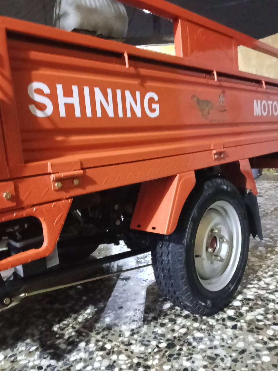 ستوته موديل 26 للبيع سكنرزيروالسعر2600 وبيه مجال حك الجيه رقم الهاتف *********** بغدا د المعامل بستان سامي
