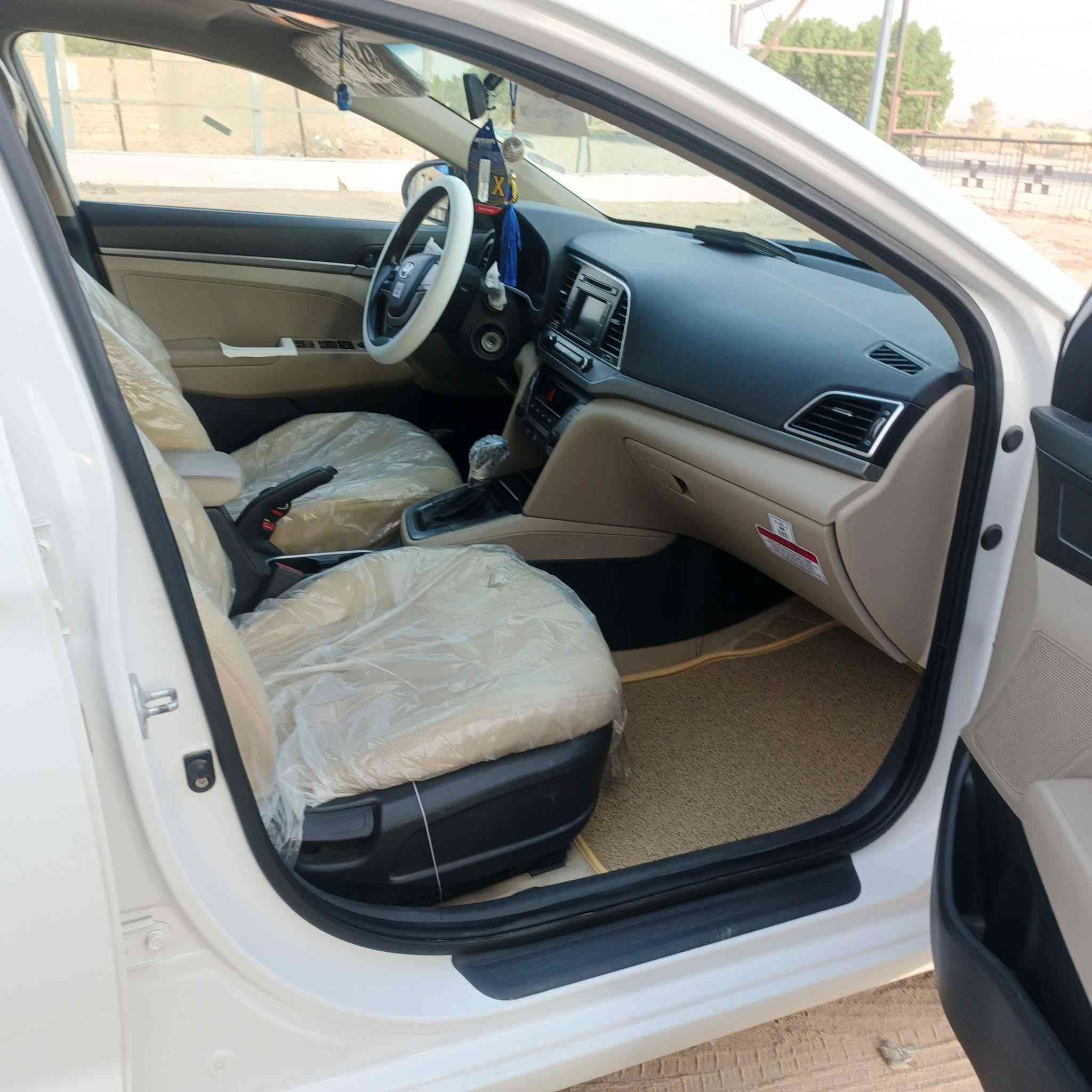 سلام عليكم النترا خلجي 2017
بيهه بنيد فقط اللمراوس اب ابتيما 19 20 والنترا 19او20 رقم بصره بسمي مداور ثاني يوم المكان ناصريه البطحاء ***********
