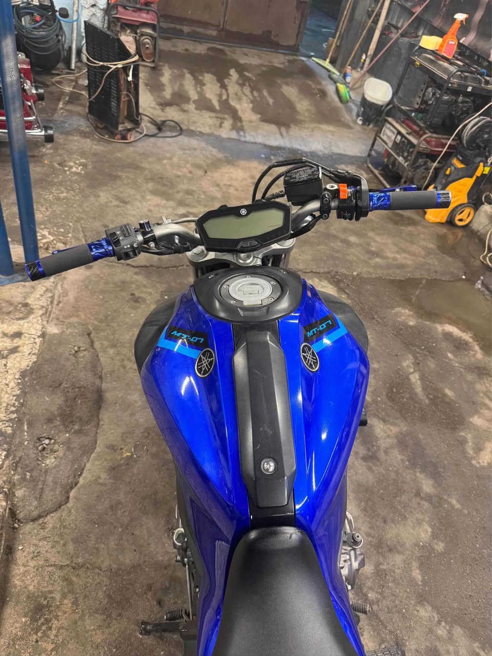 MT-07
٣٠ وەرەقە
هەولێر أربيل, العراق


**إذا كنت صاحب هذا الإعلان وتريد حذفه لأي سبب، رجاءا أرسل رسالة إلى الدعم الفني**