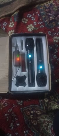 خوان مايك الاسلكي  اللبيع سعر 35الستفسار 07825431297. 07762777194