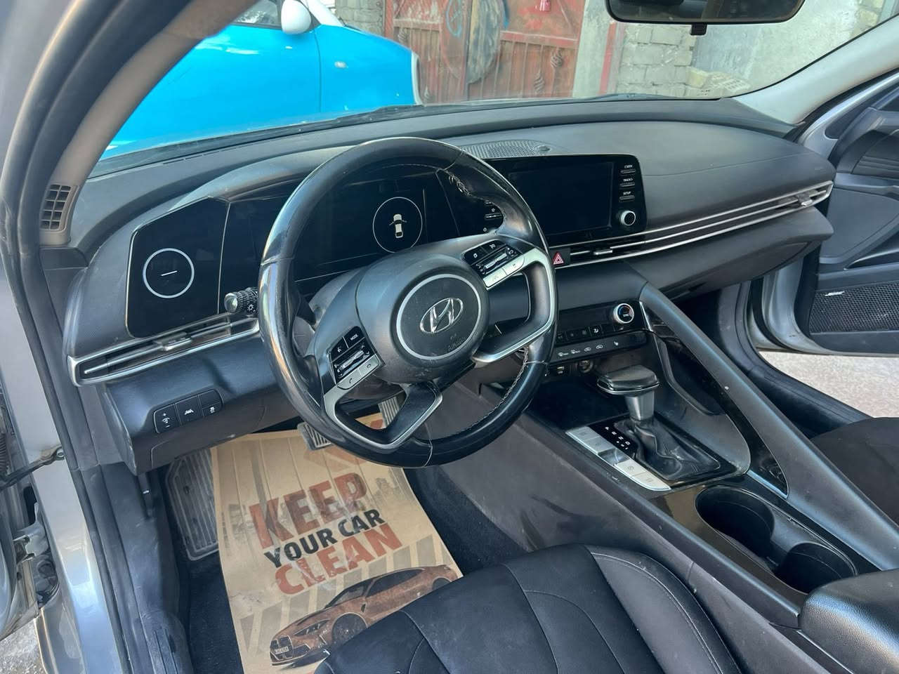 النترا 2021 بانزين
للبيع السياره فول مواصفات 
فتحه 
رادار
كشنات تدفئة
ماشيه ٨٥ الف كيلومتر
محرك 2.0 

وارد امريكي حادث امريكي دعاميه فقط
ونطخت عندي ببغداد فقط بارد بالجاملغ
بدون صبغ وبدون تبديل السياره
فقط بارد وموضحه بالصور
بيه ملاحظات بسيطه 

رقم اربيل تحويل
 📍مكاني بغداد العامرية

سعر 135$ ورقه 
وبيها مجال بسيط للشراي
مستعجل عالبيعه

واتساب
***********
