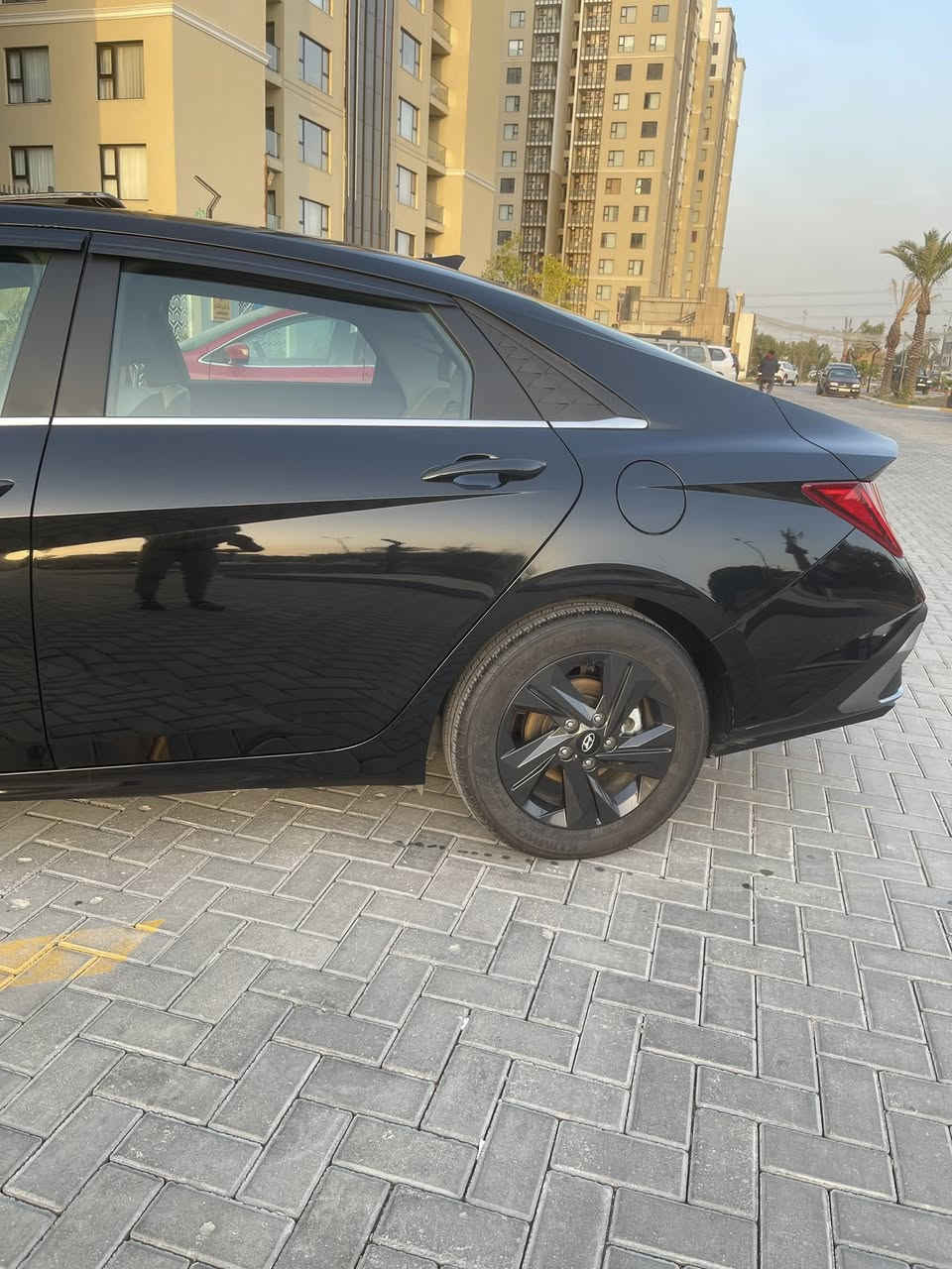 Elantra hybrid limited 2024 
السلام عليكم.  … للبيع
محرك 1.6
ضرر بنيد بدون ايرباك بدون دواخل  
18000km ممشى
158
للاستفسار *********** 

العنوان: بغداد الكرخ
