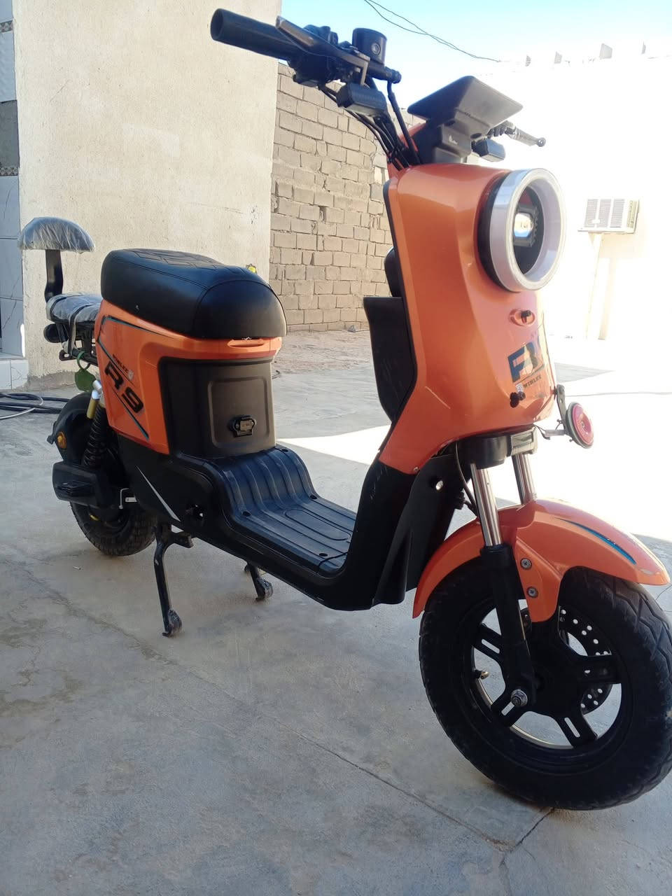 دراجه شحن R9 نضيفه بطاريات حجم 32  السعر 350 وبيهال مجال البصره الزبير
واتساب***********
اتصال ***********
