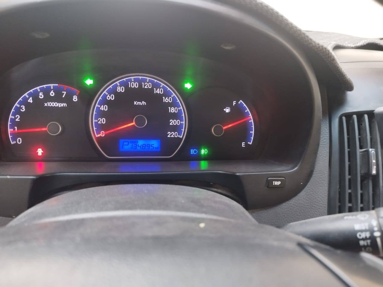 جديده بمعنه كلمه وجاهزه للاخيرالنتره خليجي موديل 11الشركه العامه
ماشيه137 محرك2000بلادي 120,دك جرس
فول مواصفات سياره فتحه شاشه كامره خلفي حساس خلفي اشاير بلمري 5ويلكب 4دسك(اريل) كيجات تعلي وتنزل لايتات  
سياره بيها بارد فقط تكحيل سعرها١٢٥ موجوده بكربلاء ***********
