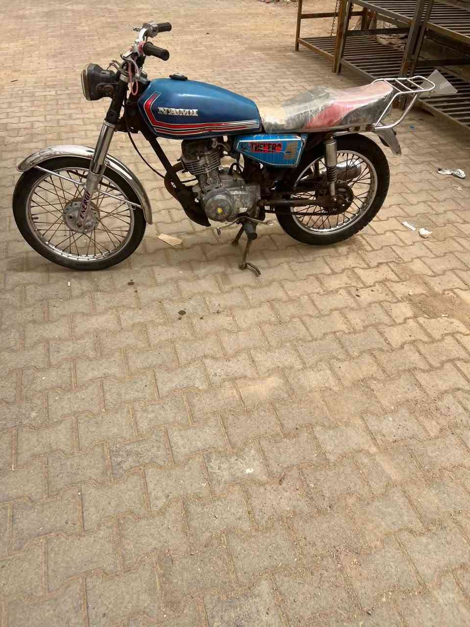 ادوات للبيع البصره الدير ب٢٥٠ وبيه مجال حق جيه ‏‪***********‬‏

