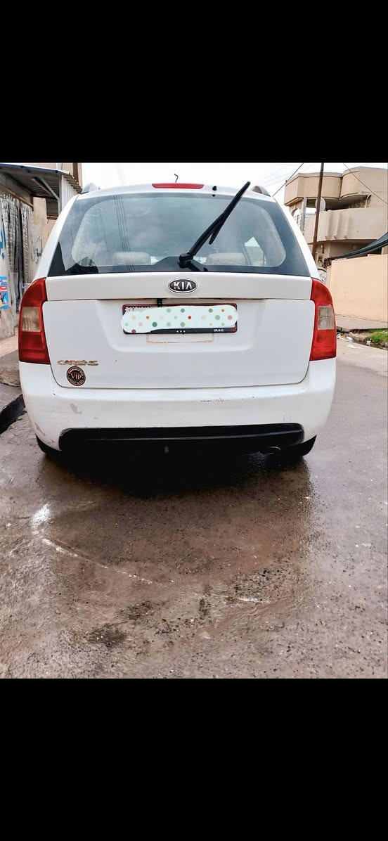 السلام عليكم
للبيع
 سيارة كيا كارينز 2009
رقم نينوى دولي
اني الشرعي
محرك 2400
سبعة راكب
مقاعد جلد 
الهزة جديدة
ضررها بوند مبدل
جامرلغ الورا من جهة اليمين
السعر 105
رقم ***********
رقم ***********
مكان موصل حي الكرامة
