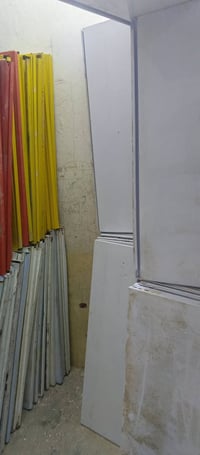 رفوف • للبيع • العماره ميسان