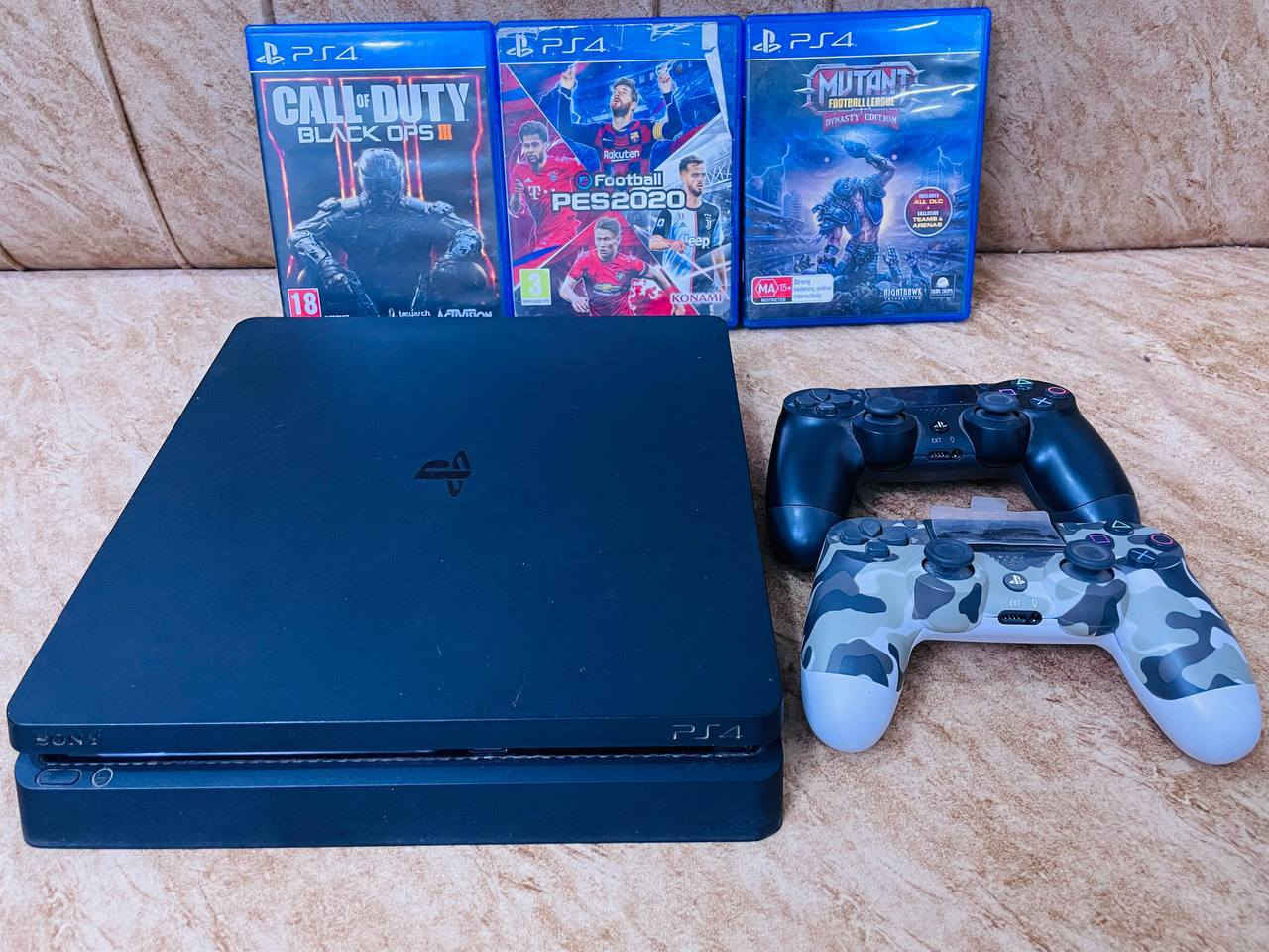 بلي ستيشن4 للبيع مع كامل ملحقات السعر 275
***********
