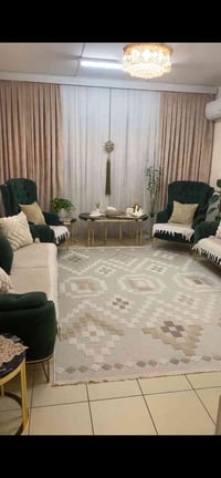 صالة كاملة • موكيت تركي • نضافة ٩٠/١٠٠