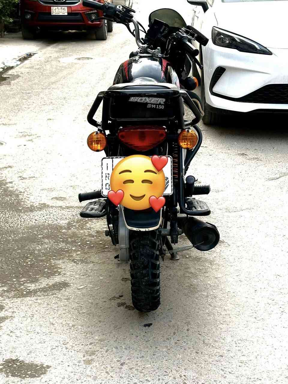 سلام عليكم دراجه بوكسر جبلي موديل 2022 مرقم بغداد بسمي شرط لتحويل دراجه ما مشتغله دليفري ستخدام شخصي دراجه خير من الله مكينه ما مفتوحه مكفوله لا تبخير ولا تنقيص شرط تجي تفحص وتأخذه عله 4 فيتريه يلا أشوفك خير سعر مليونين وميه وخمسين بيهه مجال كلش بصيط حك لجيه مكاني بغداد لشعب رقم لهاتف ***********
