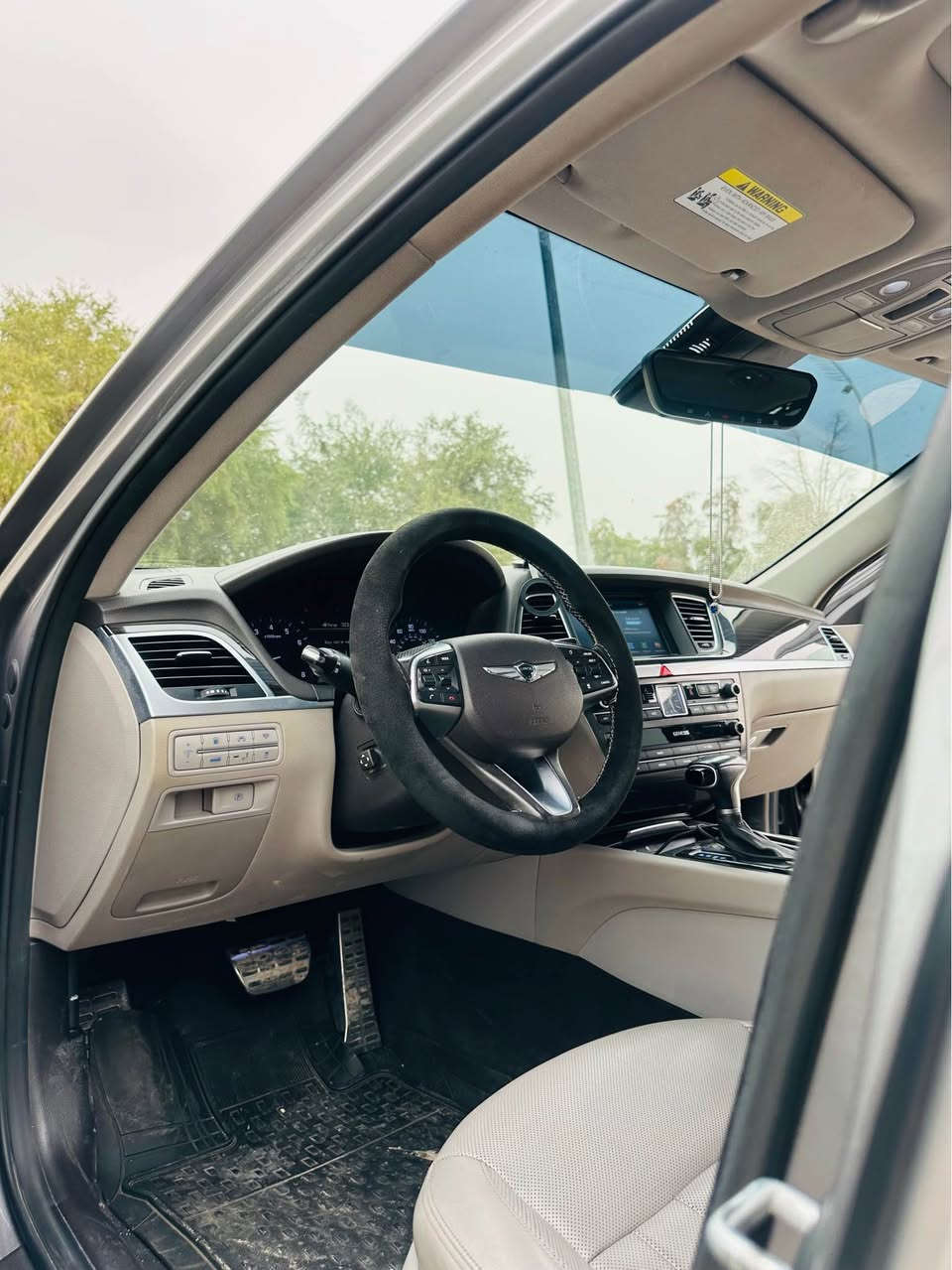 جنيسس g80 سبورت . موديل2020

فول مواصفات الخير 1/1 . محرك ٦ سلندر 3.8

محرك كير واير بشرط مامفتوح 

سيارة حيل نظيفة كلشي عل بلاد جديد 

سنوية هزة كلشي جديد مدفوع لـ

باسمي السنوية بشرط تحويل وغرامـة

سيارة مابيـها دينار مصرف كامل من كل نواحي

حادث سياره جاملغ بنيد مرجع بارد 

السعر ٢٣٣ ورقه وبيها مجال 

بدون صبغ . 

رقم صاحب سيارة  *********** بغداد, العراق
