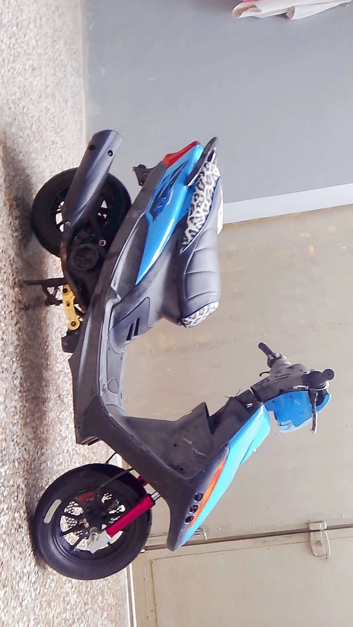 دراجه ماكس عدله بوشه 55 بيها تزويد خفيف ويل رياضي شيال رياضي صدر امامي رياضي جك صفح رياضي سعر خاص او اتصال ع رقم ***********
