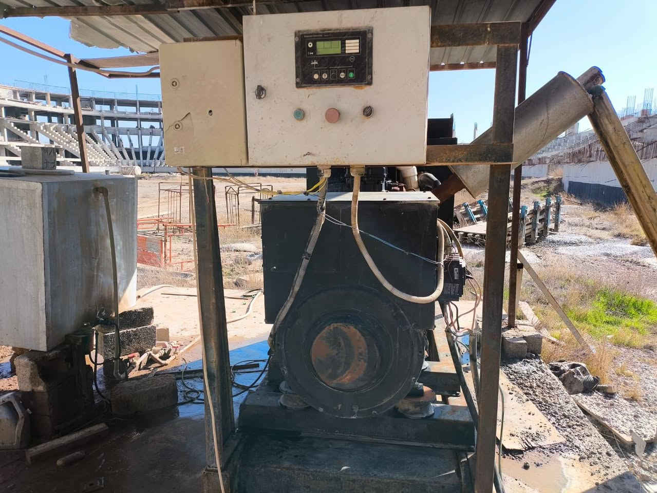 السلام عليكم مولد اسكانيا للبيع 300 كيفي توليد بلادي لوري سومير محرك مكفول من التنقيص والتبخير المكان بغداد
***********
