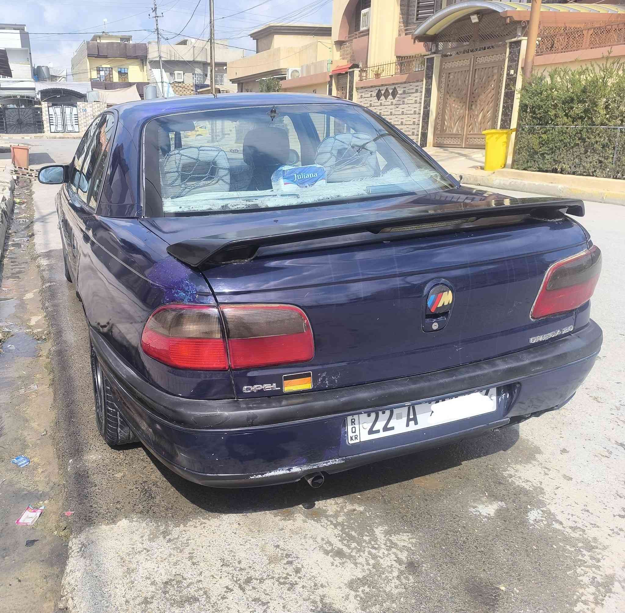اوبل اوميكا 1995 رقم اربيل تبريد تدفئة شغالات تايرات عالنص محرك 20 قبغ اسود 
عليها غرامة 180 ألف  تنزل من السعر 
السنوية 2025  ساقطة
@
السعر 37 وبيها مجال..السيارة بالموصل.الايمن
***********
***********

