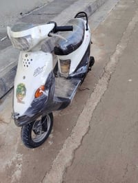 دراجه يمها نحله دراجه شرط كلها عل بلاد ونشاطه فول وكهربايات كلها شغاله...