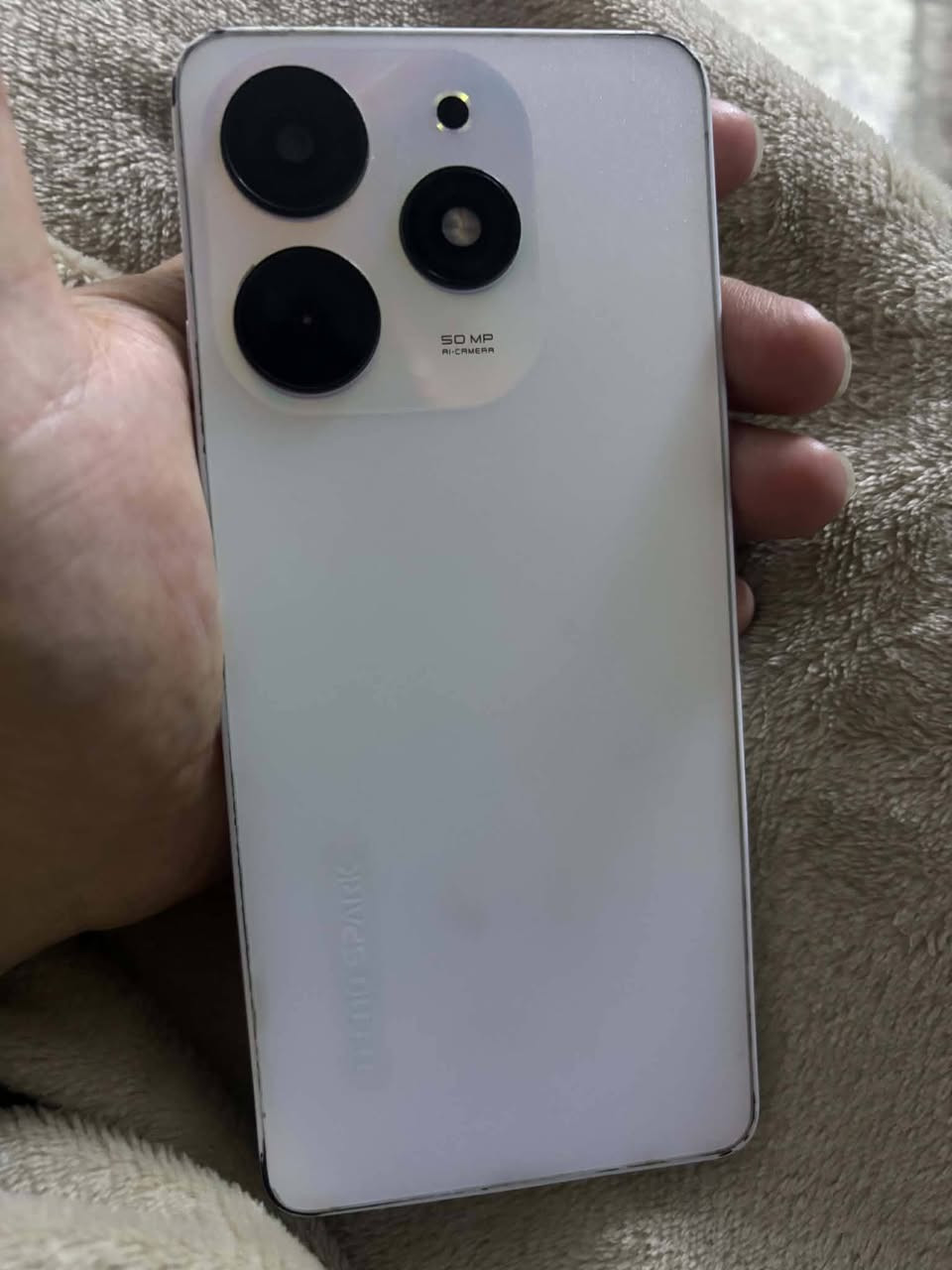 السلام عليكم تلفون TECNO SPARK10برو بيع او مراوس الذاكره128 البطاريه5000 تلفون نضيف كلشي مابي السعر80وبي مجال بسيط المكان بغداد الزعفرانيه متواجد عل فيس لا يوجد توصيل


**إذا كنت صاحب هذا الإعلان وتريد حذفه لأي سبب، رجاءا أرسل رسالة إلى الدعم الفني**