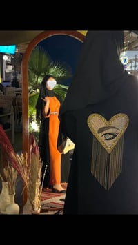 بشت قطعتين • ملبوس مرة وحدة • راقي وثقيل