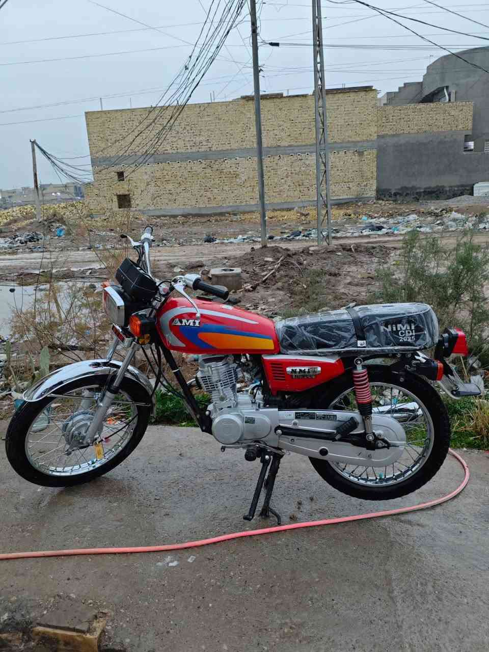 نامه سكنر 3 احرف موديل 25 مصاله هواي من طالعه السعر 700 وبيه مجال مكاني كوت خاجيه ***********
