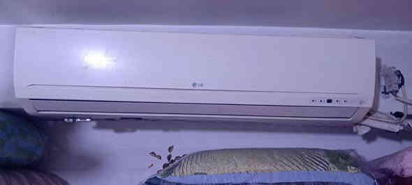 السلام عليكم سبالت البيع طنين الجي اوكس طنين ثنيهن ب650وبيهن مجال ومكيف سامسونك طنين بلادي حار بارد ب160شراي يتصل ***********بغداد معامل
