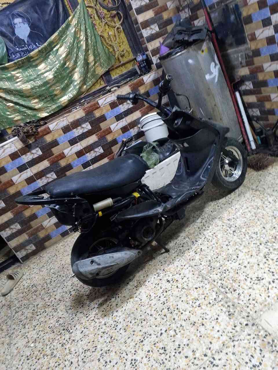 السلام عليكم
شباب ماكس عدله للبيع كامله مابيها نقص سعر 400 وبيها مجال للشراي خاص مفتوح 24 او اتصال على رقم *********** بخد متكم انه 🖤..
