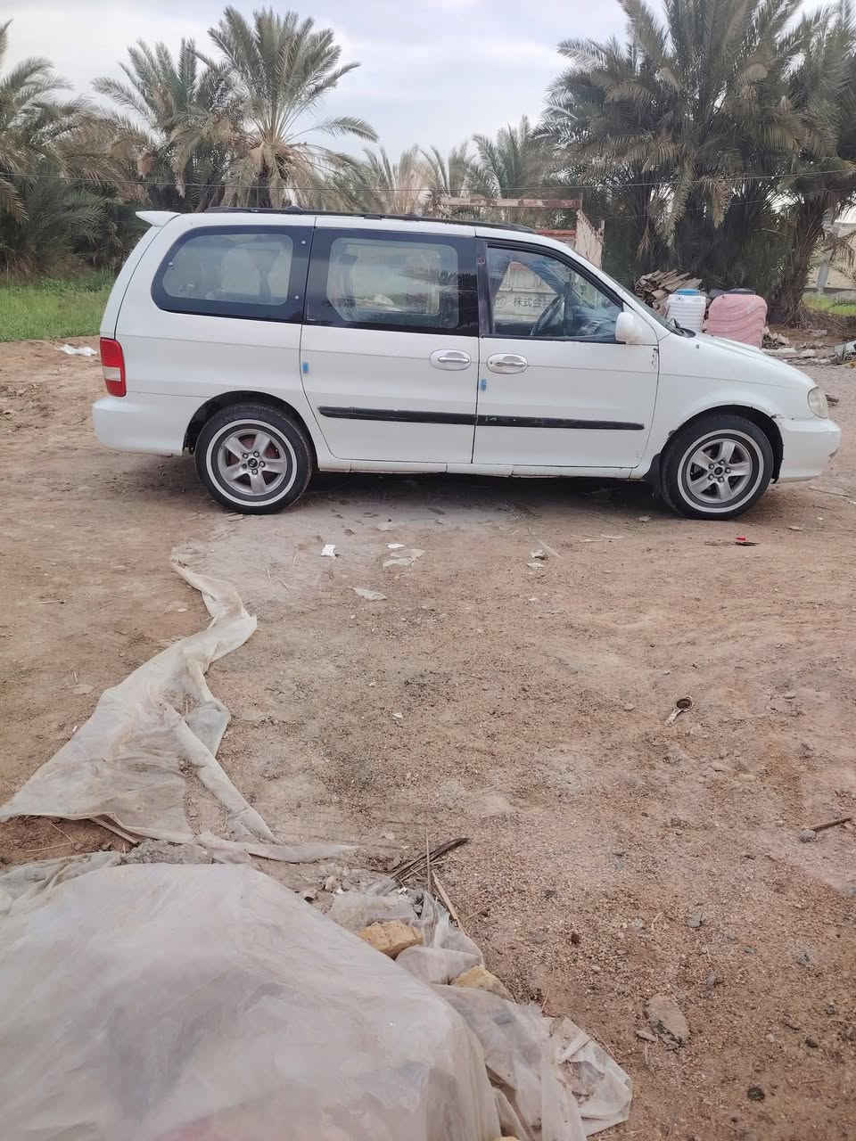 كرنفال للمراوس باص 14 مديل2000 محدث2005 رقم مميز سنويه ل27 للتواصل ع رقم الموبايل ***********
