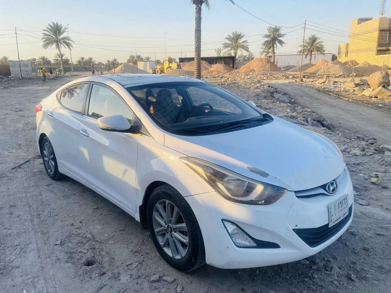 فول موصفات 

بيه حرق بدون ضربه بس م̷ـــِْن الخلف فقط حك وصبغ

مكينه 1800دوش

مكاني بابل الحله 

السعر 90

***********

***********
