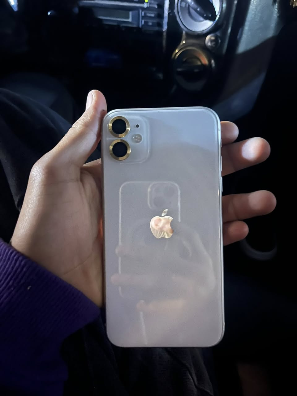 سلام عليكم 11بطاريه 82الجهاز نضافه 100/100مكفول كفاله عامه الجهاز بدون اي ضربه شخط مابي فيس تايم شغال الجهاز ما مبدل بي اي شي السعر 290الف مكاني بغداد حي نصر ***********
