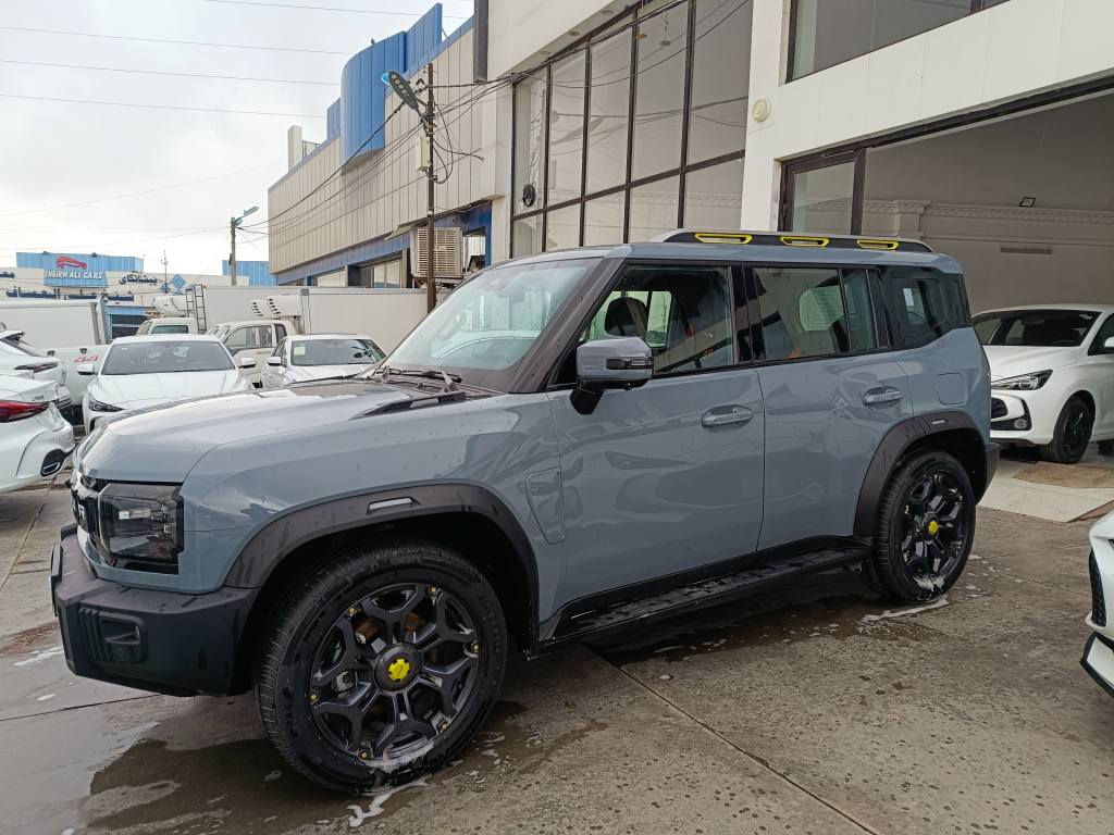 موديل 2025 JETOUR.T2
سفرى  شريكه هارلم  5  سال  ضمانه.
فول  مواصفات..ته نها 30 هه زار رؤيه.
زؤرپاكه  هه رزانترين سعر262$🔥
*********** واتس اب
***********
سياره مكفول كفا له عام 
موجود في اربيل معرض چاينا كارس أربيل, العراق
