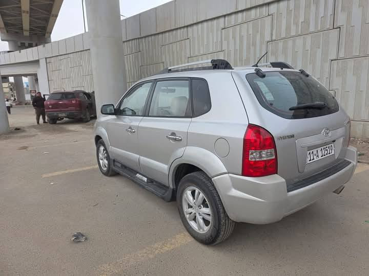 توسان موديل 2009 خليجي رقم بغداد انكليزي تحويل مباشر سياره جديده وجاهزه من كلشي بيه جاملغ امامي صبغ أثر شخط السيارة كفالة عامة من حادث وكفالة من ايه ضربة شاشة تاب كامرة السعر 92 مكان السياره حله المركز
***********
