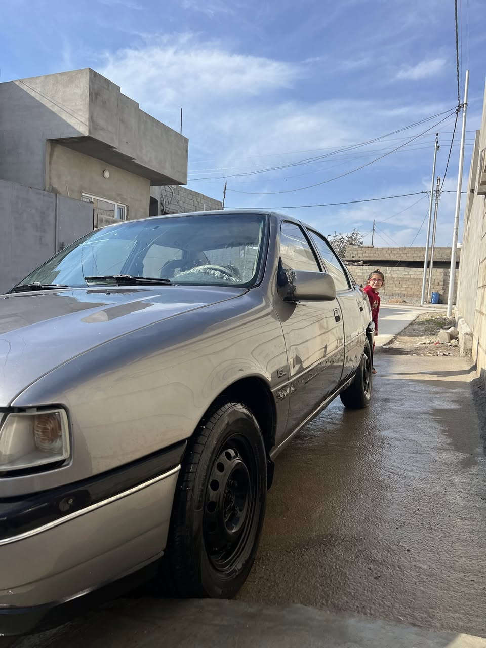 السلام عليكم اوبل فكترا موديل 90 حجم 16 رقم سنويه جديد مكاني موصل برطله صبغ بيه مكانت قليل محرك كير شرط سنويه 29 كاربون بيها السعر 35 وبيها مجال /***********/***********
