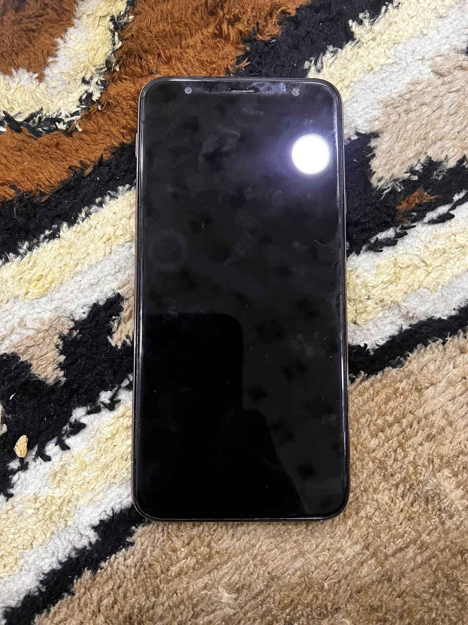 للبيع سامسونك j4+ نضيف بلشرط شغال كلشي سعر ٩٠ و بي مجال كركوك يم كراج بغداد ***********
