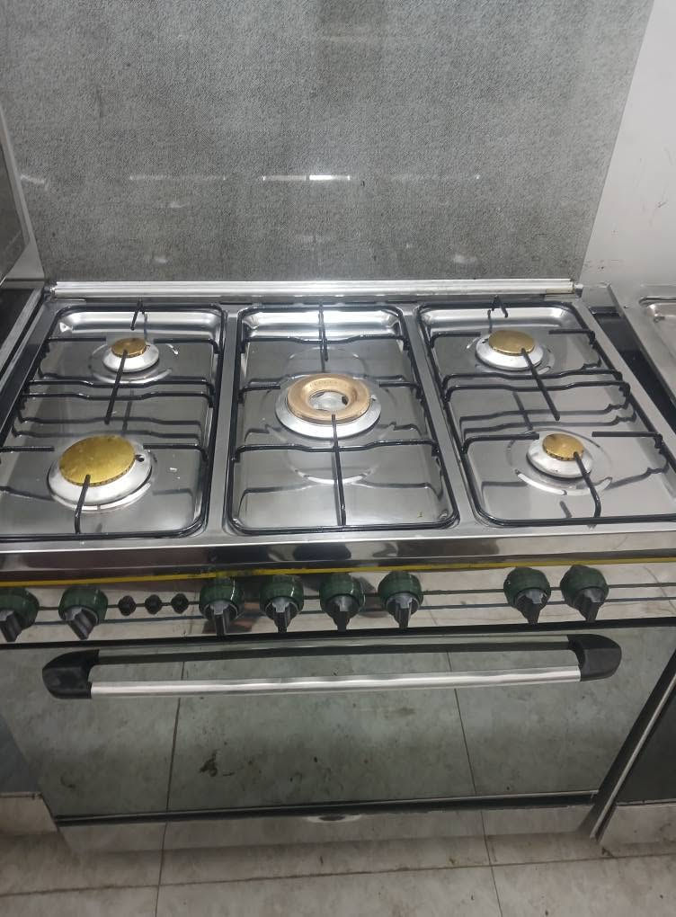 بيع وشراء وتصليح وتبديل كافه أنواع الطباخات 
*********** بغداد, العراق
