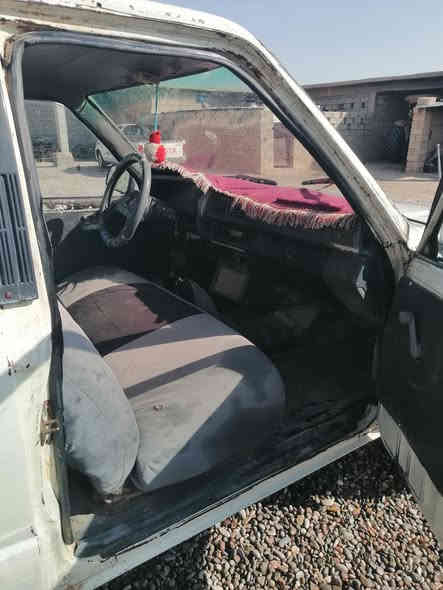 سلام عليكم بيكب ٨٥ بدون تحويل رقم نينوى سيارة جاهزه محرك بشرط وكير وكسل وشاصي بشرط كهربائيات سيارة كله شقالةجاهزه ماتصرف عليه سعر ٢٥ وبية مجال من يرغب بشراء يتصل ***********
