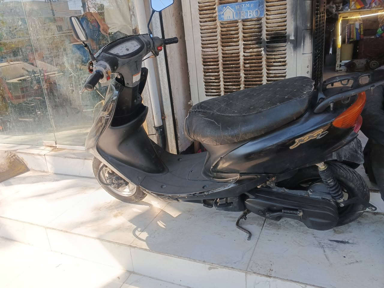 سعر 250 مقفول نظيف ما ابي اي عيب***********
