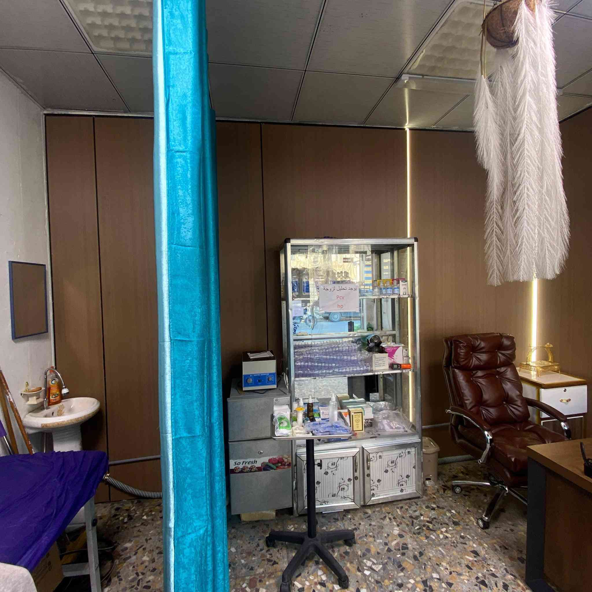 عمل جميع انواع الديكورات الداخليه
للتواصل: ***********
