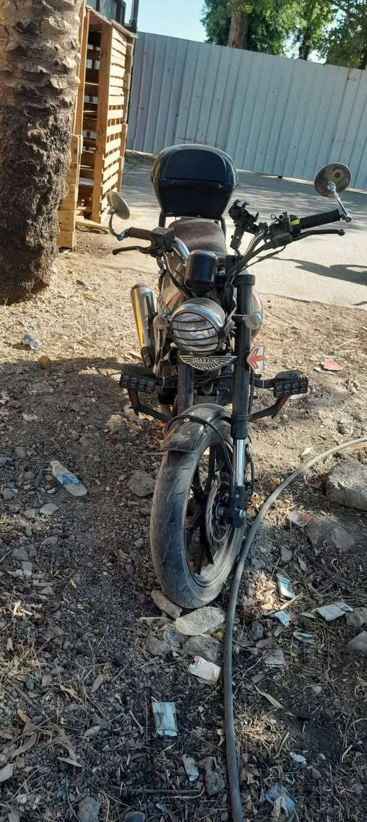 سلام عليكم دراجه دايوان ليتي البيع الدراجه مكفوله كفاله عامه  سبب البيع ضرف السعر اتصل ودلل رقم الهاتف ***********
