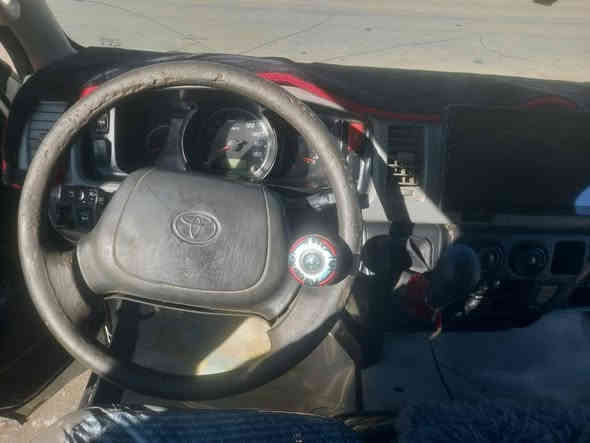 مكلف بالنشر 
هايسة زعرة للبيع رقم بغداد  نكليزي  سنوية  ٢٩ موديل  ٢٠٠٧ محرك بانزين  مجفت  جديد  كير اكسل مكفول مصبوغة  حزام  جمالية  صدر نضافة  ٧٥ بالمية  تخم تاير  لكدام  الخلفي  نص عمر كهربائيات  جاهزة شغالة
السعر 125 وبي مجال 
***********
