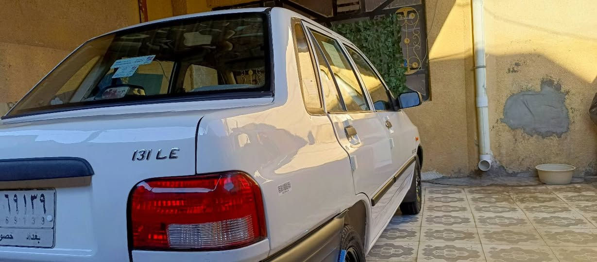 السلام عليكم سايبه موديل 2010جاهزه من كلشي من مكينه كير حداديه تخم تاير تبريد تدفئة ترايك للبصره احلى من الصور صدر مشط جدد بورستيرن جديد كله جديد السعر 37وبيها مجال***********
