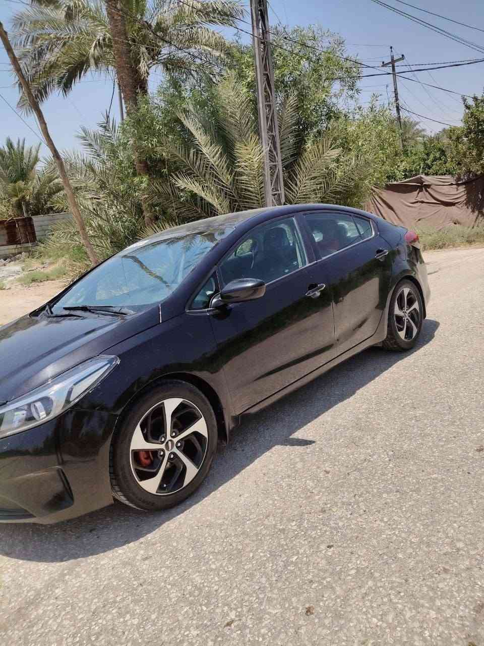 كيا فورتي 2018 بيع فقط
رقم شمالي سنويه سقطت تحول او وكاله 
حادثها جاملغ وبنيد صور الحادث بالمنشور بيها شويه بارد بالباب الصدر 
تبريد ثلج 
مواصفات نص فول 
محرك ٢٠٠٠ 
حداديه ١٠٠%
سعر ١٠٥ وبيها مجال للاسفسار *********** ...مكاني كربلاء
