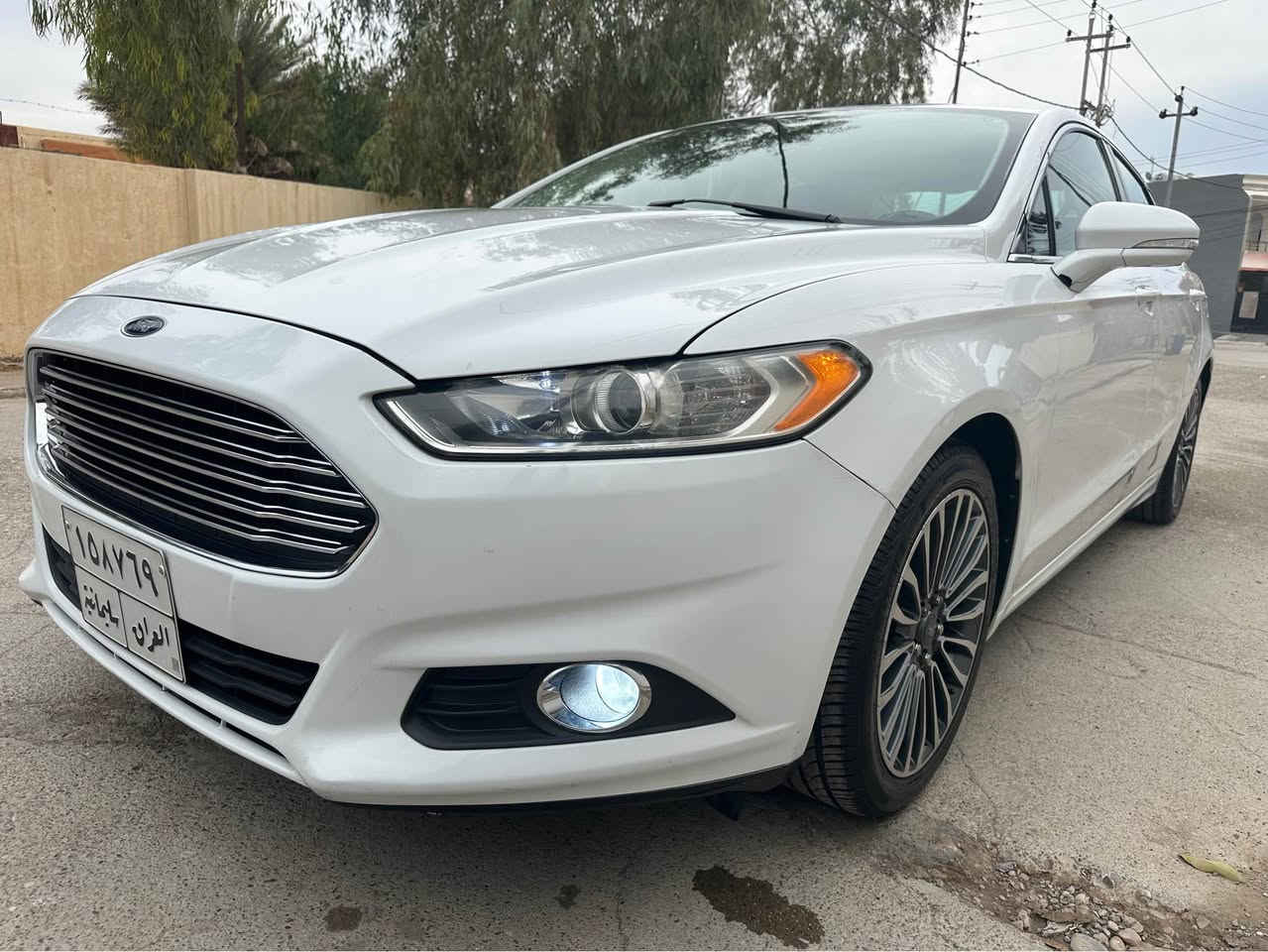 فورد فيوجن خليجي 2013 لون ابيظ ثلجي مواصفات Sسيارة ماشي 79 مايل حجم محرك 15 تيربو 4 سلندر
مواصفات السياره 
داخل كريمي
كشنات جلد + فورميكا
كشنات تدفئة + كهربائي
تبريد قطعتين
كشن خزن
تحكمات دشبول لمس
تحديد سرعه
شاشة كاميرا
حساسات خلفي
مرايات اشاره + او ليد
اي واكس بلوتوث سيدي 
سيارة جاهزه تبريد تدفئه صدر تايرات كهربائيات سنويه جديد سيارة كلين بدون حادث بدون صبغ بس بيها قطعه تعديل بارد فقط سياره جديد كير محرك مكفول شرط سياره شرط تحويل مكان كركوك سعر السياره (107$) بي مجال لطيبين بدون مراوس 
***********
*********** كركوك, العراق
