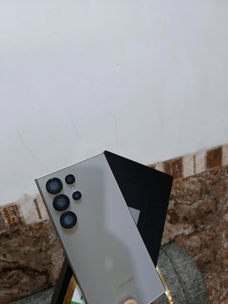 متاح البيع كلكسيs24 التره ذكره(256 دخليه12مكفول من الفتح عله الفحص وين ما يعجبك بس انضغط ابجيبي وصارسواد بل شاشه مبين بل صوره دبل شريحه شركة جبال ملحقاته كامله السعر500 المكان بابل الحمزة الغربي هاذ رقمي***********
