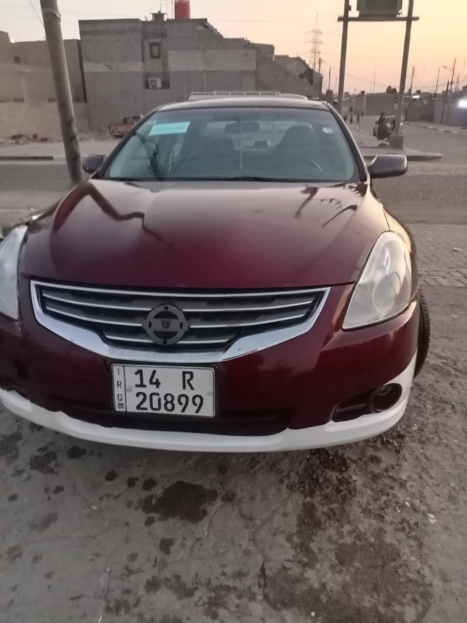 البصره 
سلام عليكم من رخصت ابو كروب محترم 
نيسان اولتيمه مكفوله ضربه وكصه ونقل جثه كفاله 
كهربايات شغاله
تبريد شغال
مكان البصره 
رقم واتساب ***********
