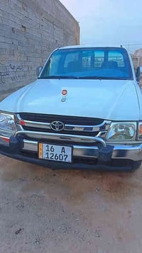 سياره بيكم البيع موديل 2002قادسيه  مكفوله من كلشي كير مكينه شاصي حديدي...