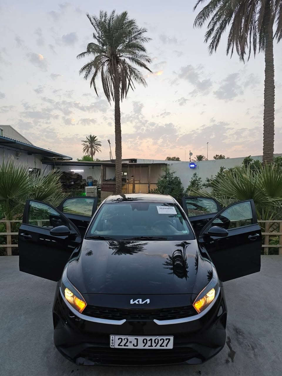 كيا فورتي 2022 وارد امريكي رقم اربيل
مواصفات السيارة : 👇🏻⬇️
🔴 محرك 2000 دوش
🔴 لون السيارة اسود   
 🔴ثلاث وضعيات قيادة 
                                ( ECO-Sport - Normal ) 
🔴رادار 
🔴تحديد مسار 
🔴 قيادة ذاتية + توقف ذاتي  
🔴مثبت سرعة
🔴 مانع انزلاق
🔴 كاميرا خلفية دوارة بلادي  
🔴شاشة لمس ( ابل كار بلي  ) 
🔴 ايرباك عدد 4 
🔴منفذ USB ⚡️
🔴منفذ AUX 
🔴 بلوجكتر نهاري
🔴 ويل كب  
🟣🟣ملاحظة :  سيارة نظيفة و جاهزة من كل النواحي كلشي مابيهة نقص   

⭕️محرك + گير + صدر كلة جديد و مكفول 
⭕️تخم تاير + بطارية جديدة 

حادثهة بأمريكا : حالوب خفيف فقط والباقي كولة ليبل واحد ماناقصها اي شي.
⭕️ السعر : 144$ وقابل للتفاوض 
📞: ***********
