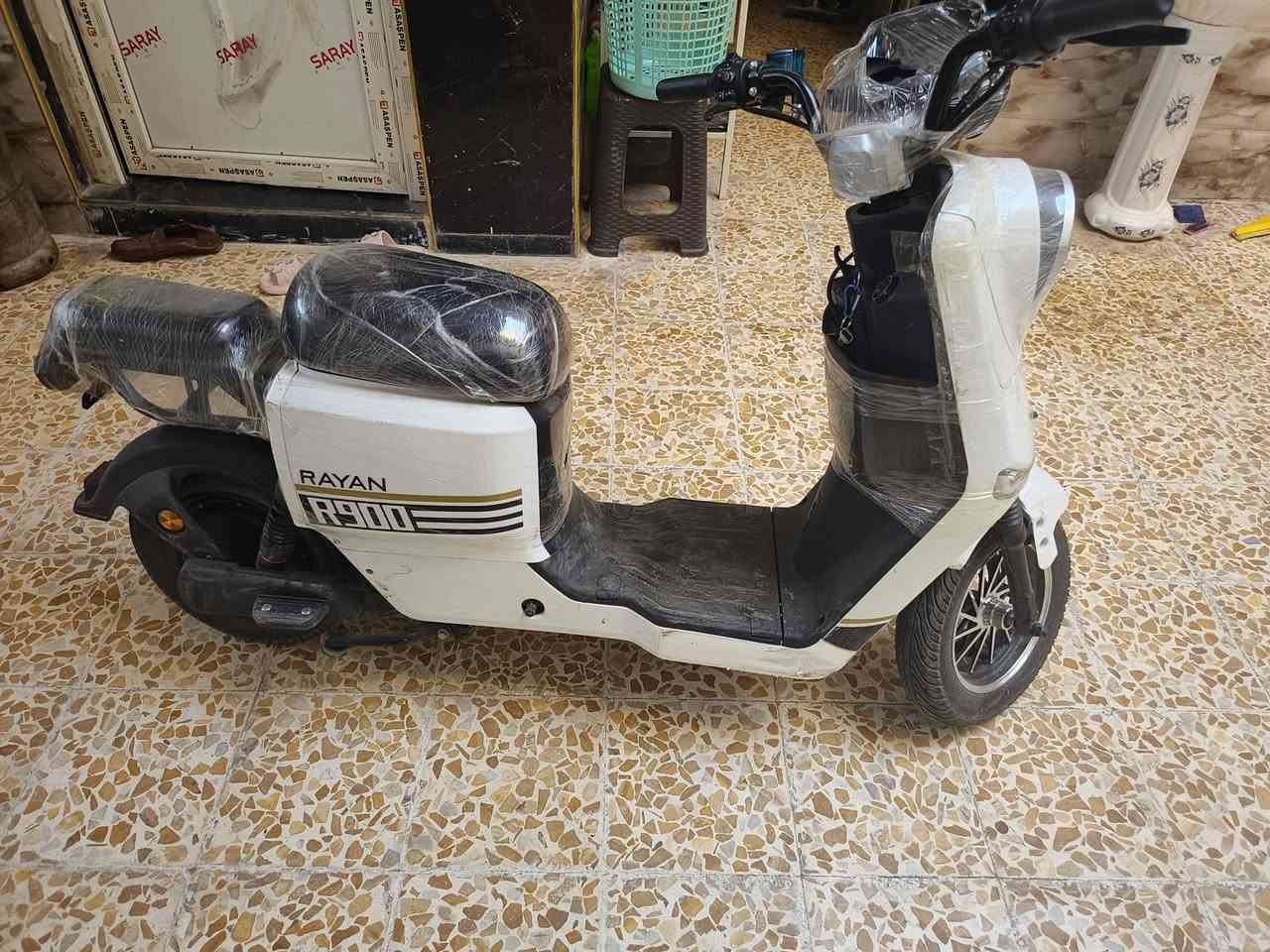 للبيع    آر  ٩٠٠
مستخدم  ٣    أشهر  
نضيف بطاريات جدد ريان 
سعر  ٥٢٥   
بي مجال           ***********
ملحقات سله  بيدار
